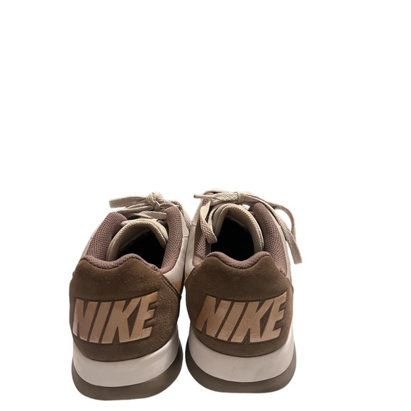 Nike Workout/Running Shoes size 9 - Picture 2 of 7